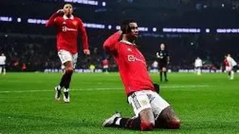 [足球赛事]足协杯半决赛激战：上海海港对阵上海申花