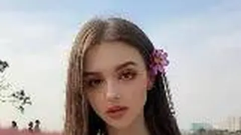 广州队中甲实现突破，迎来冲超希望之光